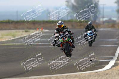 media/Sep-20-2025-TrackDaz (Sat) [[27f0cde673]]/B Group/220pm (Turn 9)/